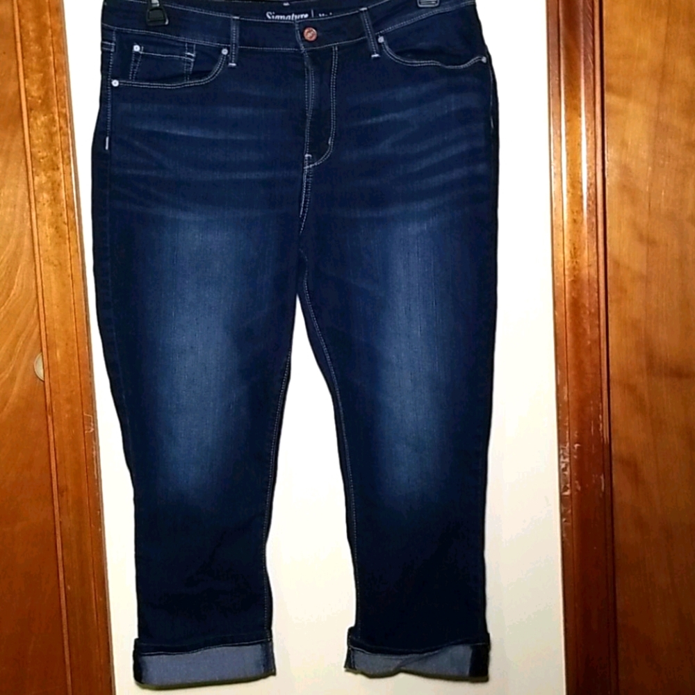 Levi's Signature Modern Capri